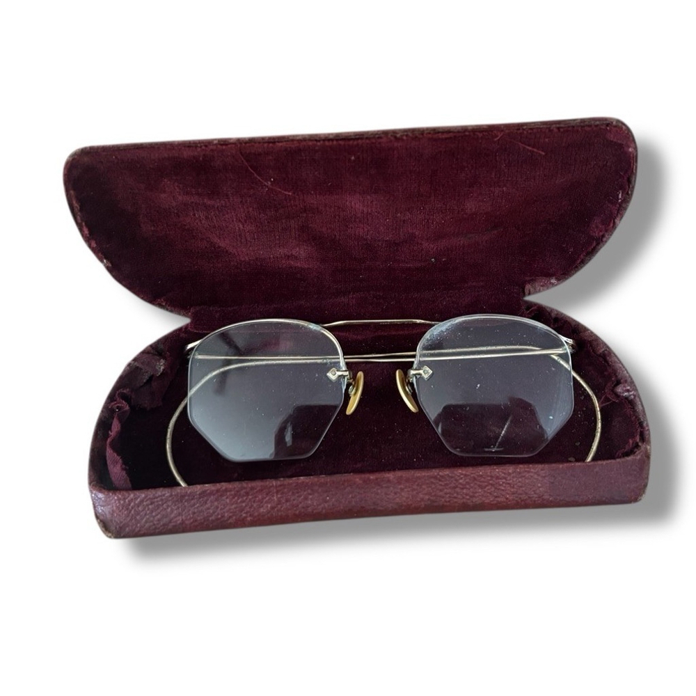 Rare Vintage Gold 12k Glasses With Original Case